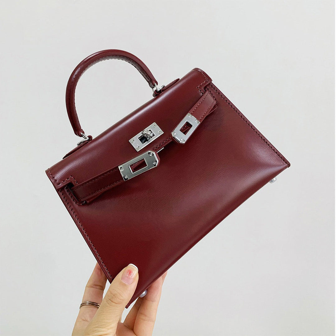 Mini Sellier Kelli Tasche aus Boxleder mit schmalem Schulterriemen