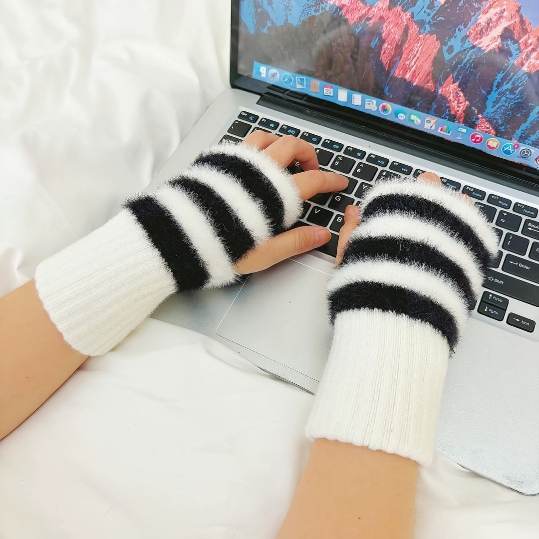 Elsa Weiche, Warme Fingerlose Handschuhe – Stylischer Winterstrick für kalte Tage
