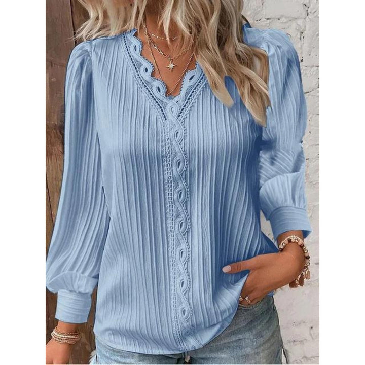 Luna Elegante Biesenbluse – Für zeitlose Raffinesse und stilvollen Komfort