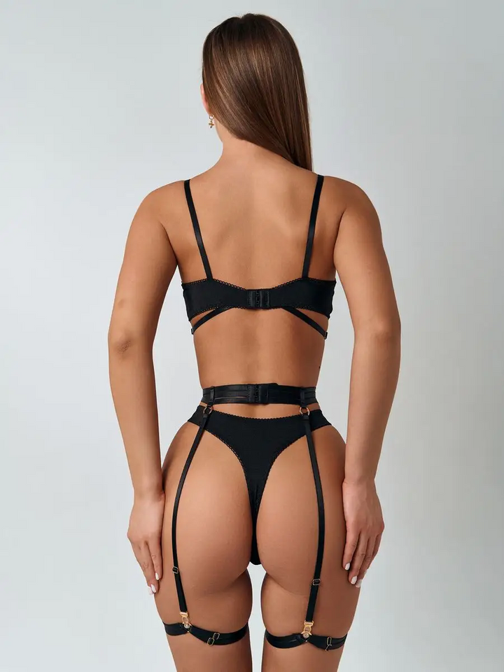 Cele Dessous-Set