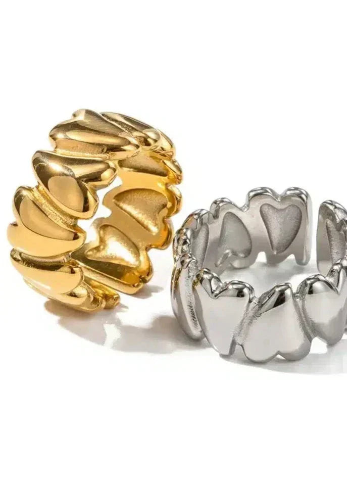 Hazel | Ring mit umlaufendem Herz
