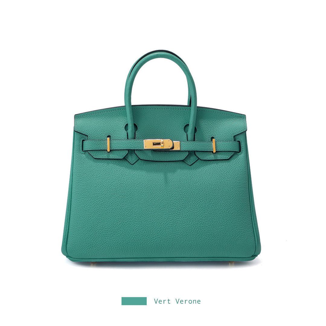 Birk-Handtasche aus Narbenleder mit goldenen Beschlägen