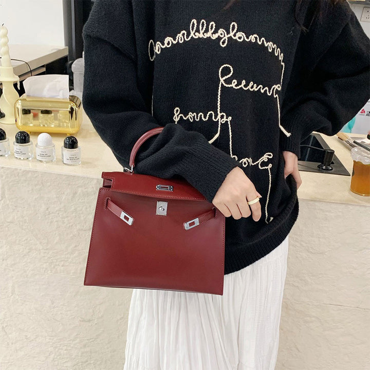 Mini Sellier Kelli Tasche aus Boxleder mit schmalem Schulterriemen