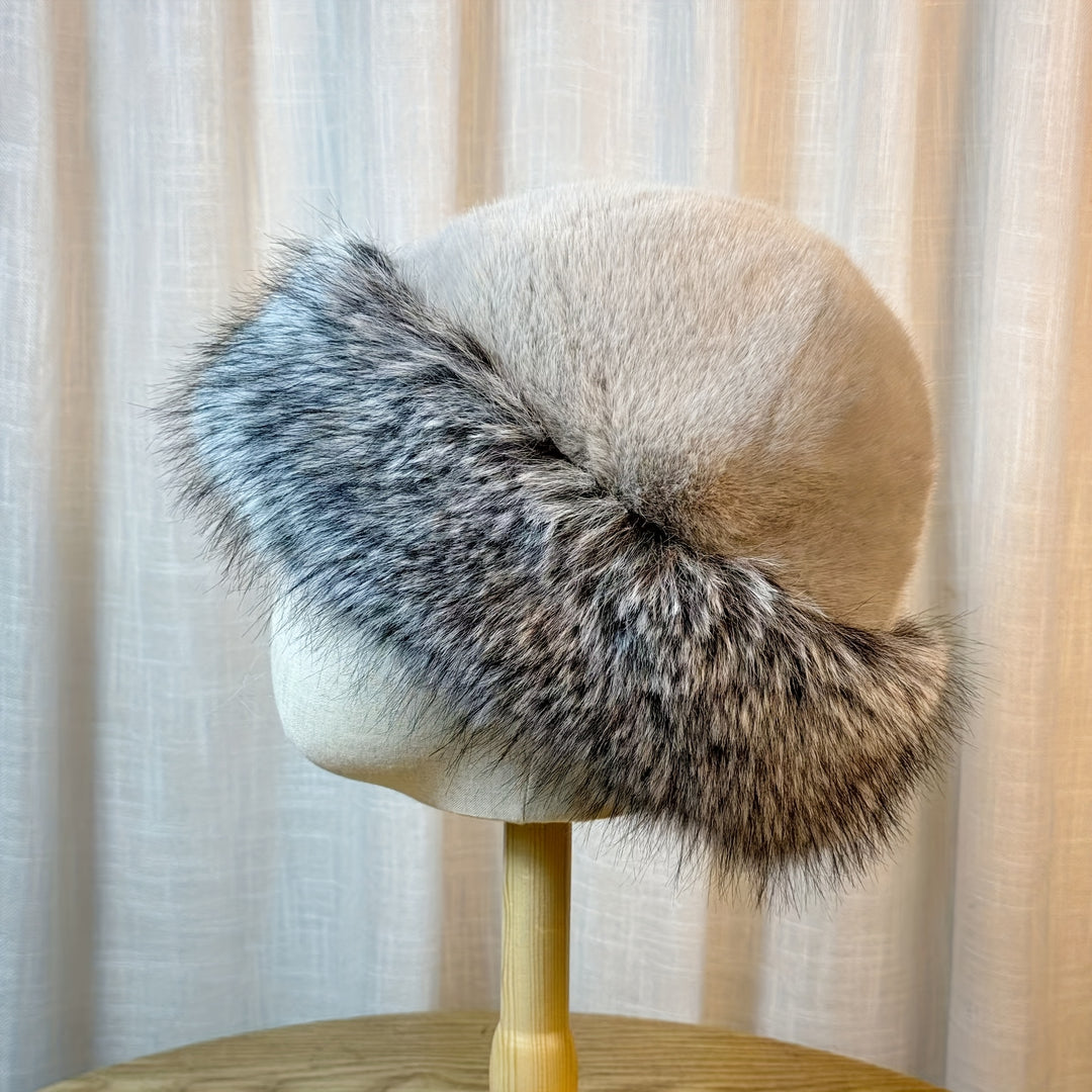 Nova Plüsch-Fleece Mongolenhut