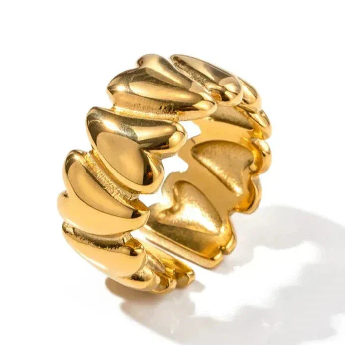 Hazel | Ring mit umlaufendem Herz