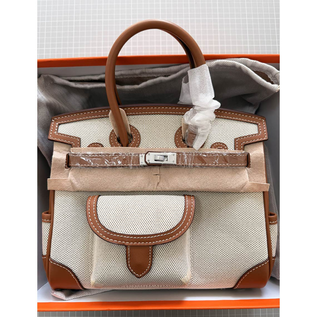 Pocket Birk-Handtasche aus Canvas und Narbenleder mit Seitenfächern und abnehmbarem Riemen