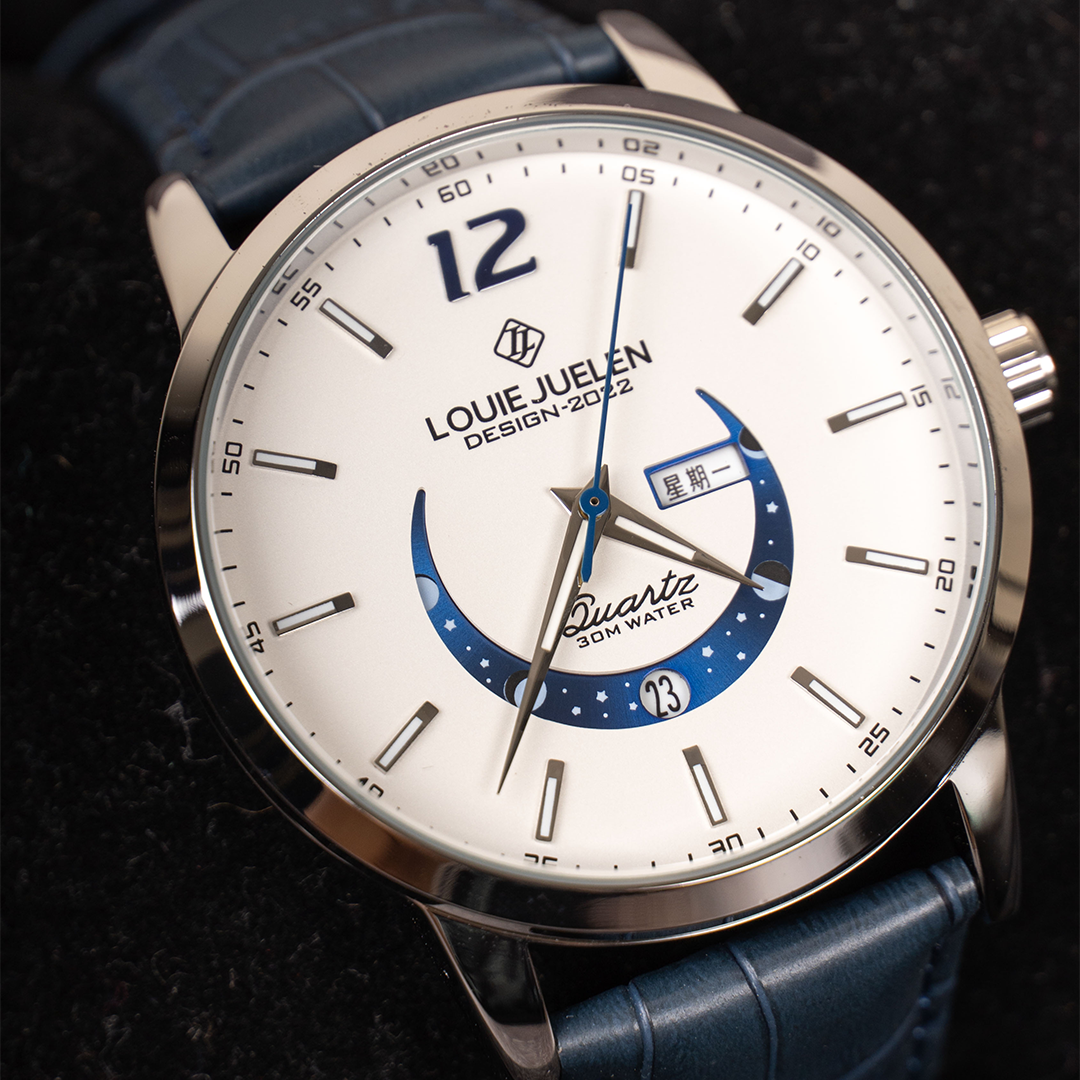 Elegante Mondphasenuhr – Zeit trifft auf Himmelskörper