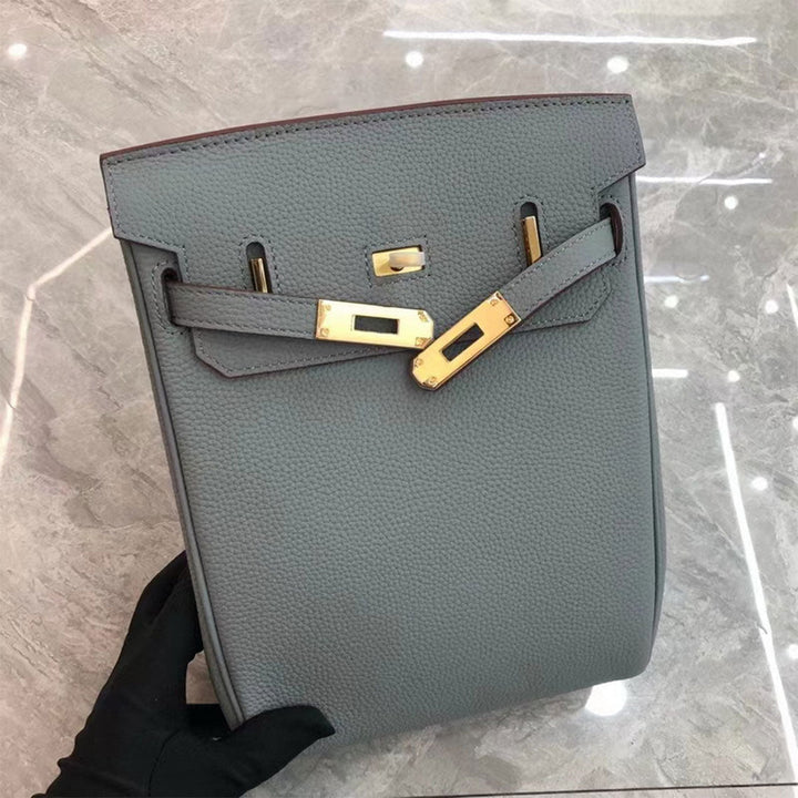 Unisex Umhänge-Rucksack aus Narbenleder