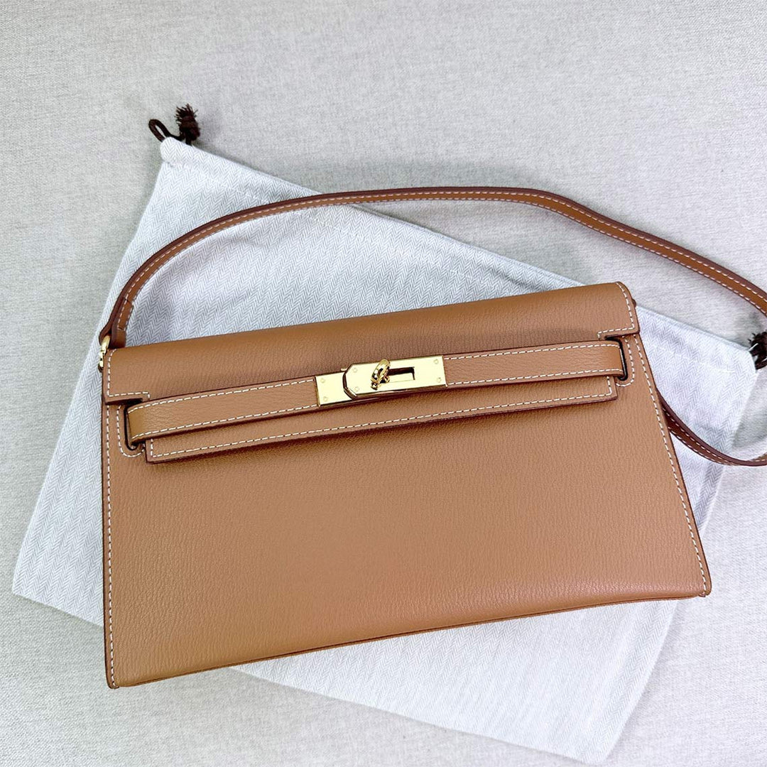 Elan Schultertasche aus Leder mit abnehmbaren Riemen