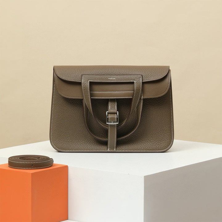 Handgefertigte Horseshoe-Tasche aus Leder für Damen