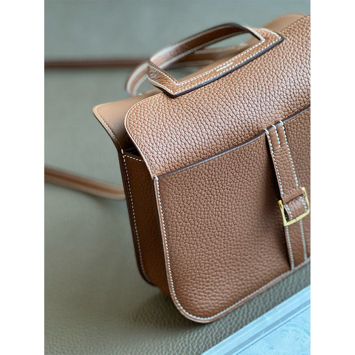 Handgefertigte Horseshoe-Tasche aus Vollnarbenleder für Damen