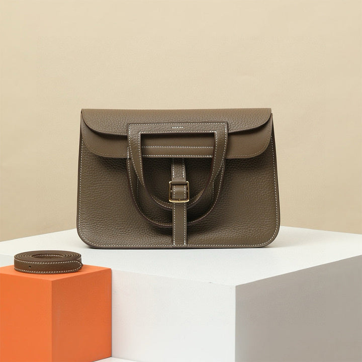 Handgefertigte Horseshoe-Tasche aus Leder für Damen