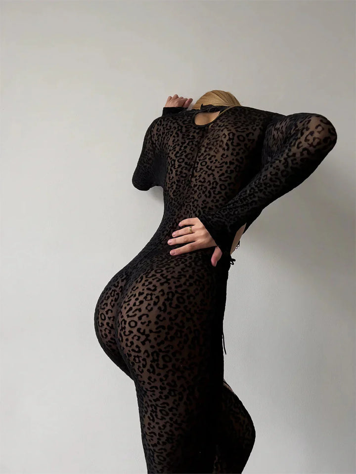 Schwarzer Spitzenbody mit Cut-out-Design