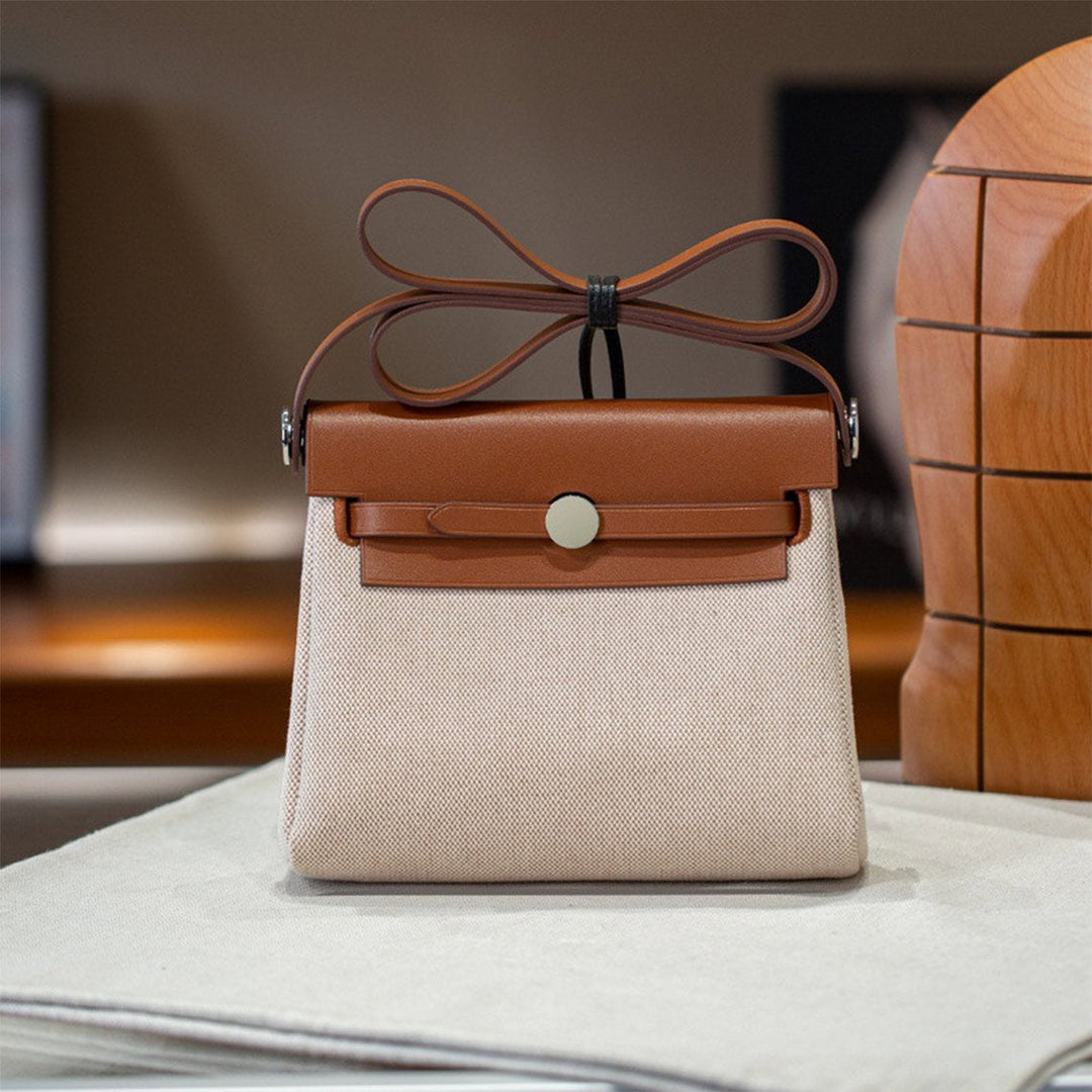 Mini Herbag Schultertasche aus Leder und Canvas mit silberfarbenen Beschlägen