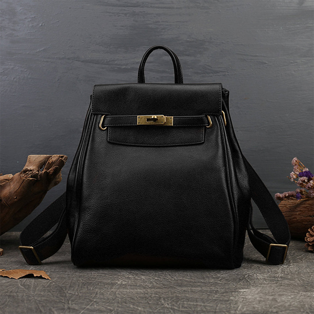 Klassischer Lederrucksack für Damen mit Kelly-Schloss und verstellbaren Trägern