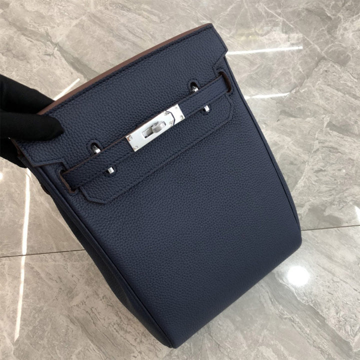 Unisex Umhänge-Rucksack aus Narbenleder