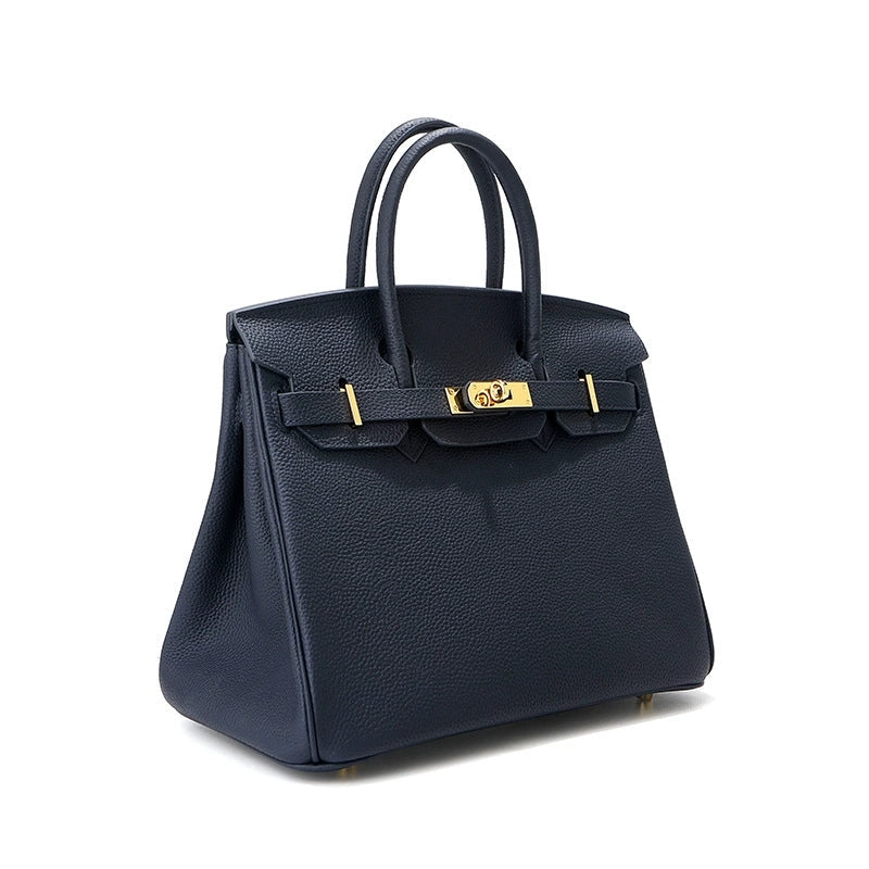 Birk-Handtasche aus Narbenleder mit goldenen Beschlägen