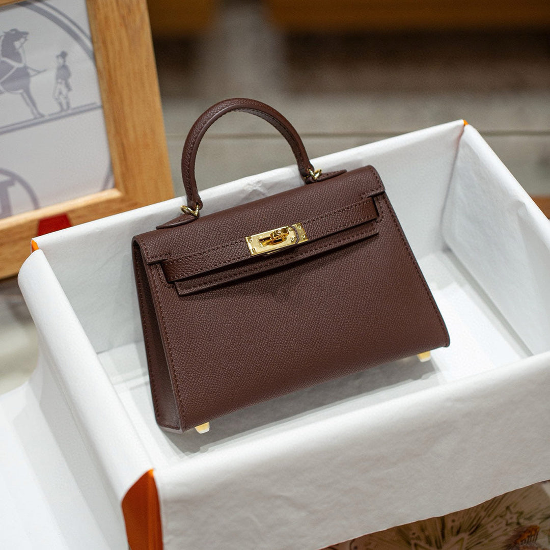 Mini Kelli 19-Handtasche aus Narbenleder mit Henkel und abnehmbarem Schulterriemen