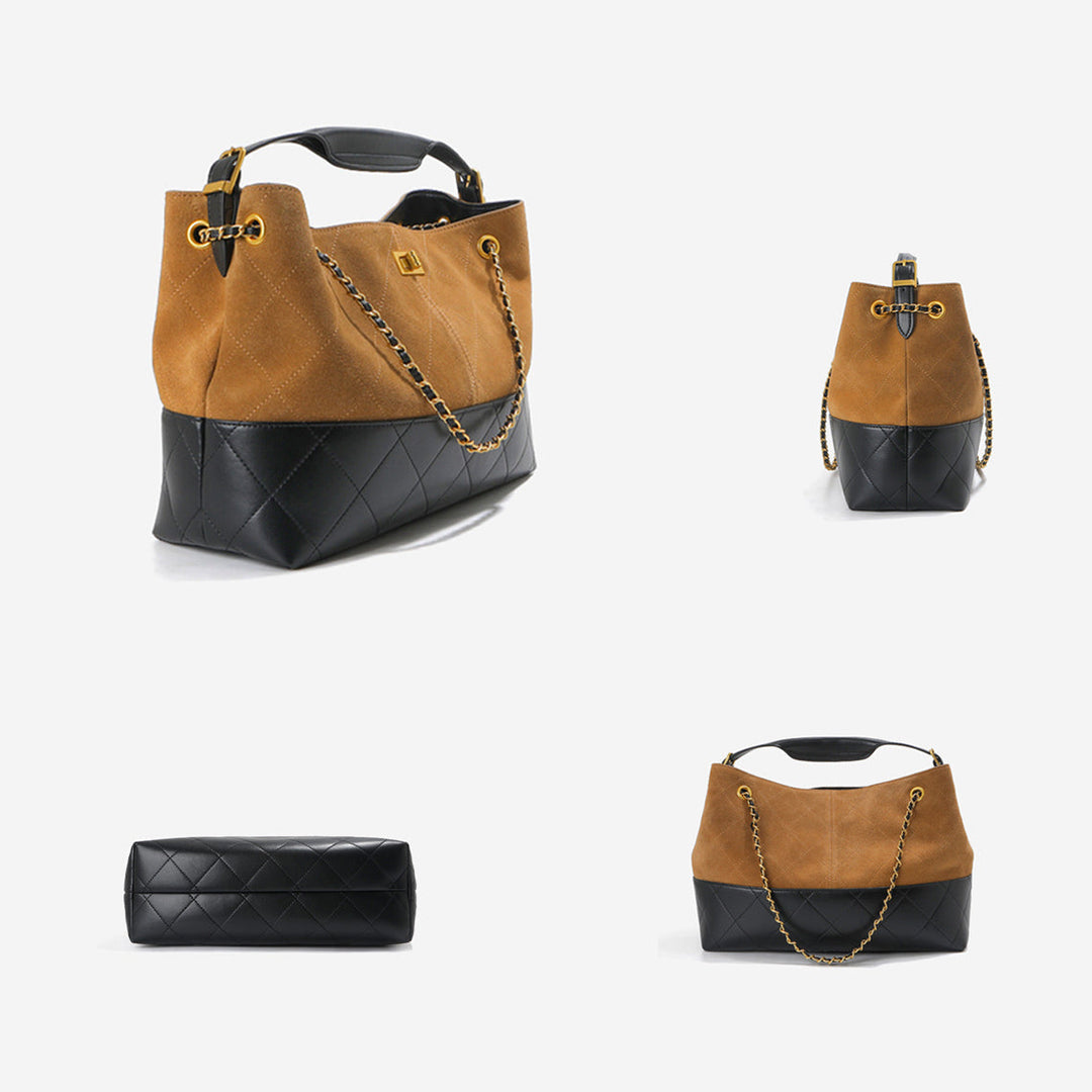 Gesteppte Schultertasche aus Wildleder mit goldfarbenen Beschlägen