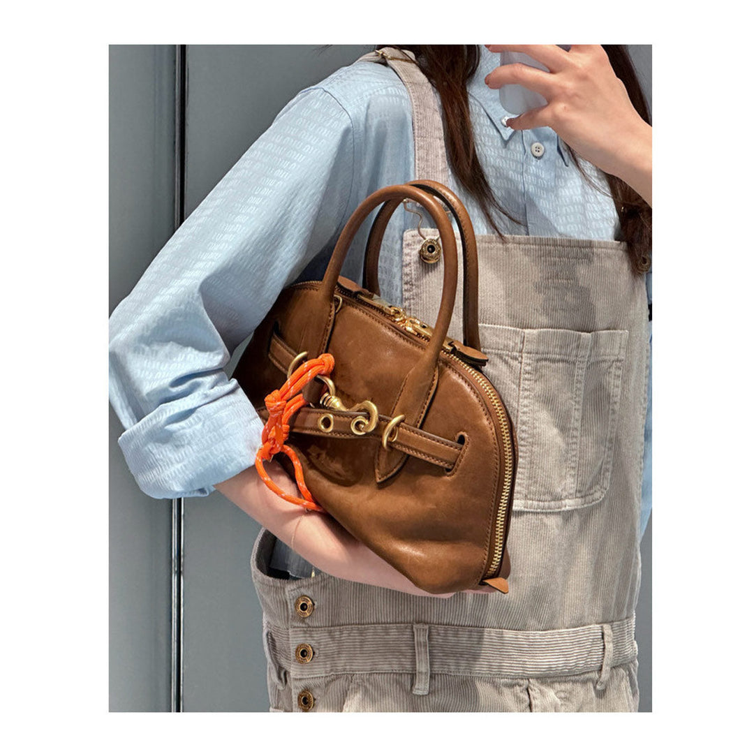 Retro Bowling-Tasche aus Leder mit Henkel und goldfarbenen Beschlägen
