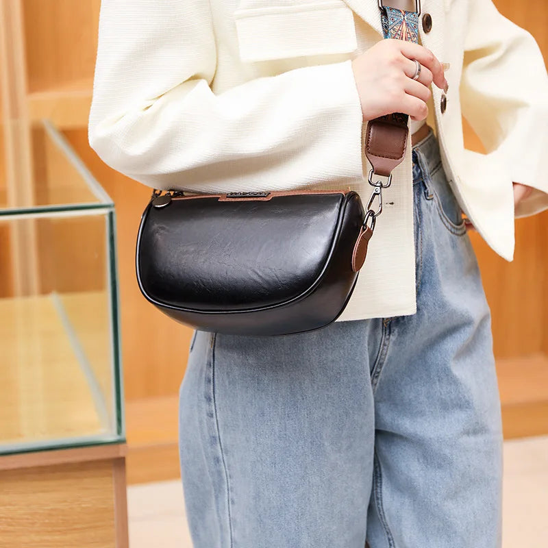 THEA |  Trendige Satteltasche