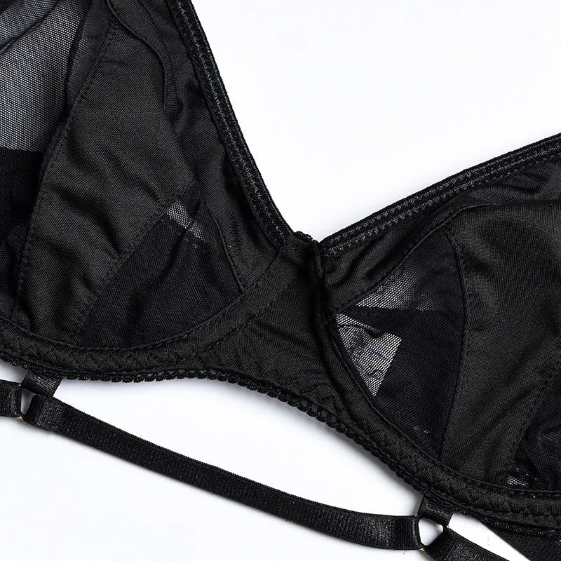 Adriana 3-teiliges Dessous-Set – Französische Spitze für Ihre Weiblichkeit