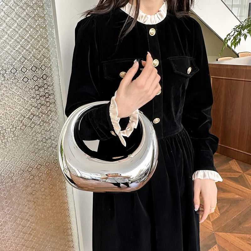 FIONA |  Elegante runde Clutch-Tasche