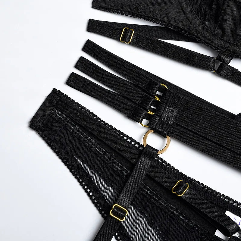 Adriana 3-teiliges Dessous-Set – Französische Spitze für Ihre Weiblichkeit