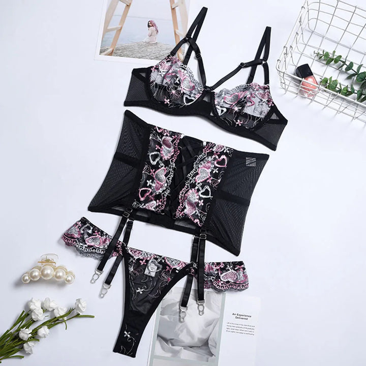 Layla 3-teiliges Dessous-Set – Luxus, der Ihre Weiblichkeit feiert
