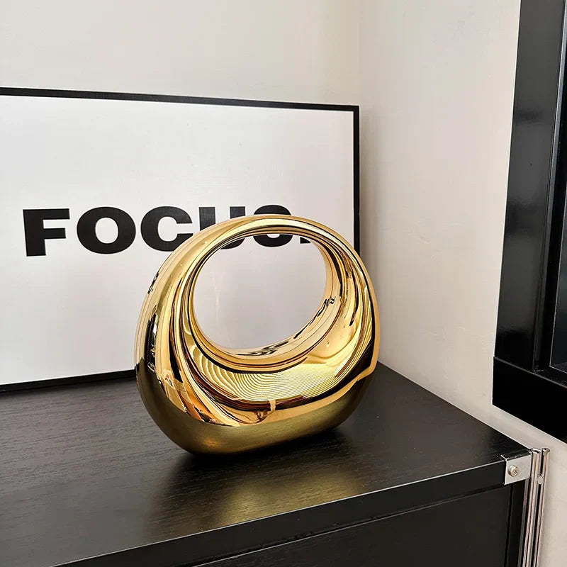 FIONA |  Elegante runde Clutch-Tasche
