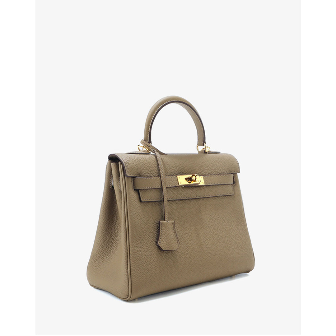 Kelli-Tasche aus Narbenleder mit Henkel, Schulterriemen und goldfarbenem Drehverschluss