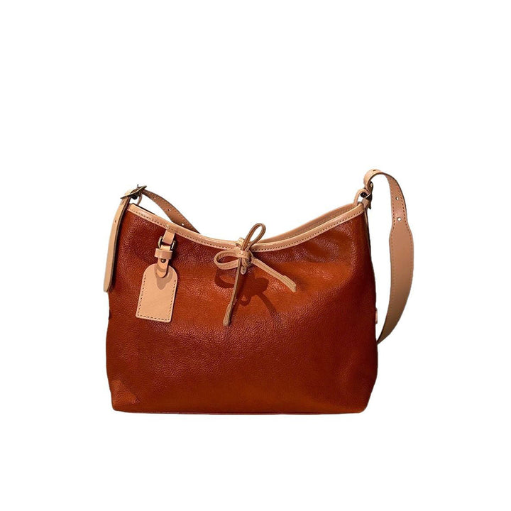 Carry-Schultertasche aus pflanzlich gegerbtem Leder mit verstellbarem Riemen