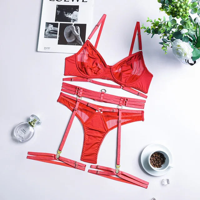 Adriana 3-teiliges Dessous-Set – Französische Spitze für Ihre Weiblichkeit