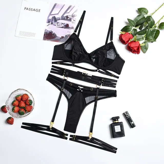 Adriana 3-teiliges Dessous-Set – Französische Spitze für Ihre Weiblichkeit