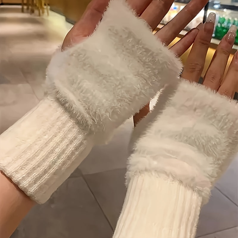 Elsa Weiche, Warme Fingerlose Handschuhe – Stylischer Winterstrick für kalte Tage