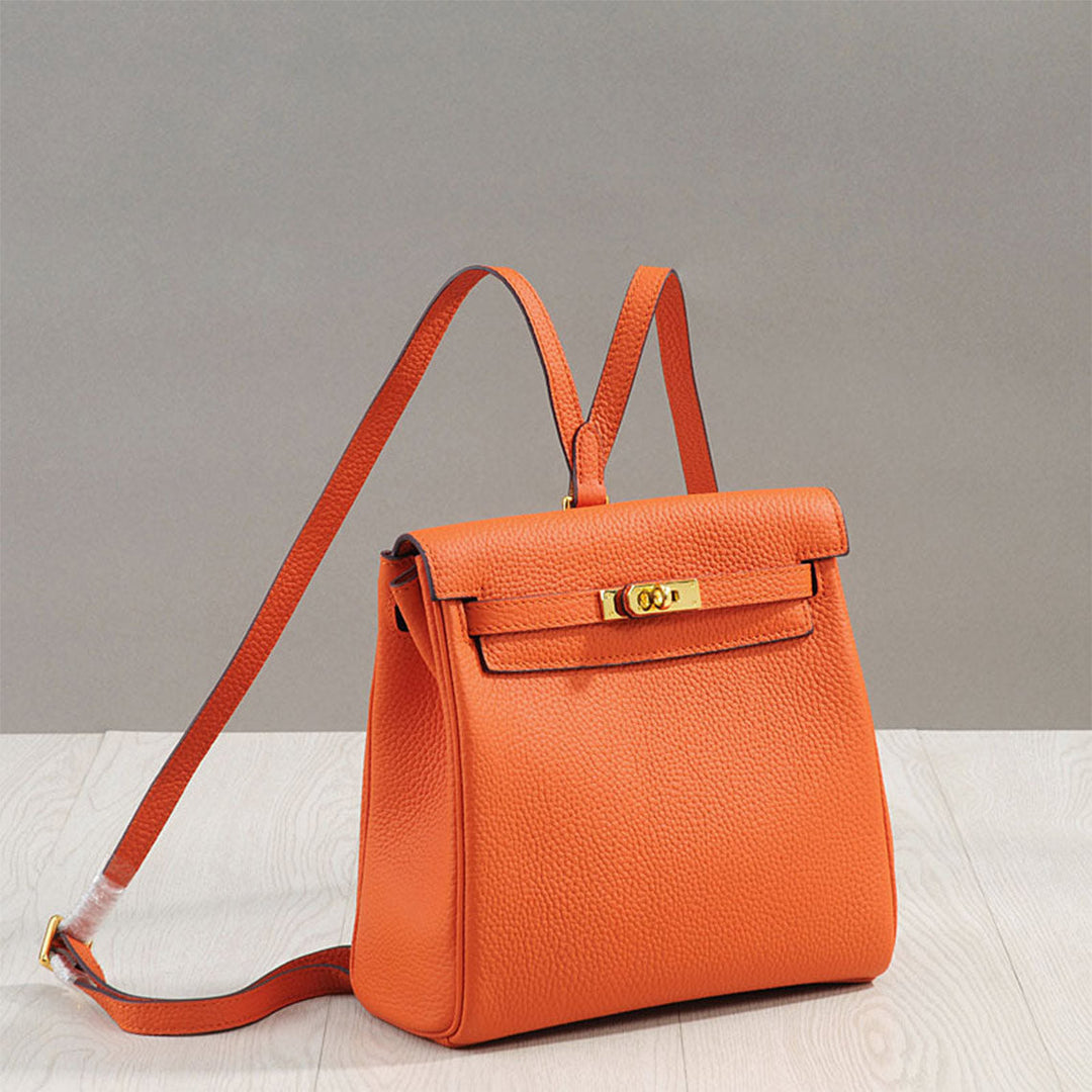 Kelly Rucksack aus Narbenleder mit verstellbaren Riemen